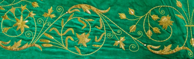 Manto verde de la Virgen de la Cabeza de Rute, detalle de las vistas.